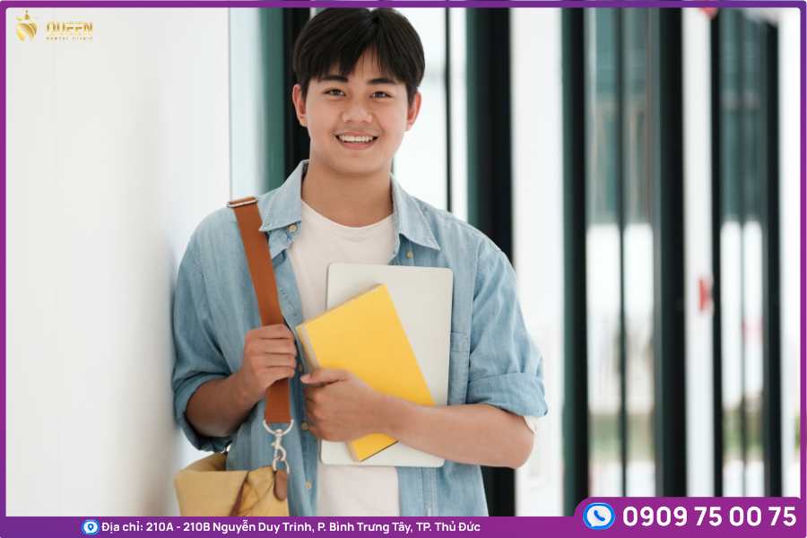nụ cười tự tin
